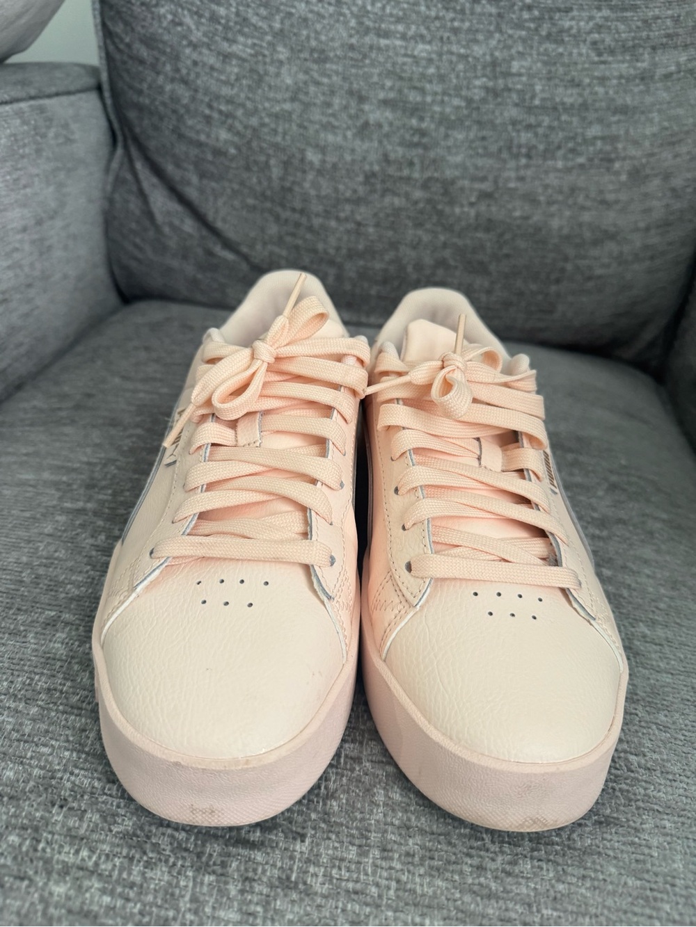 Puma Women's Low-Top Sneakers in Pale Pink
